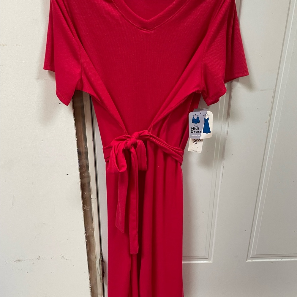 NWT Just Be size 3x red dress with belt